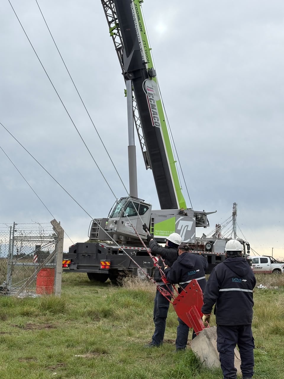 Desmontaje integral de torre de telecomunicaciones de 36 metros